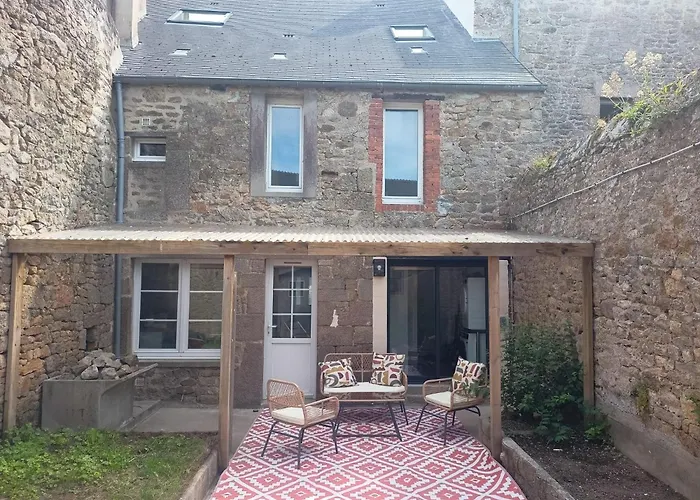 La Maison D'aurele Frühstückspension Saint-Pierre-Église